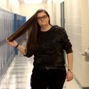 Meet your Posher, Chloe